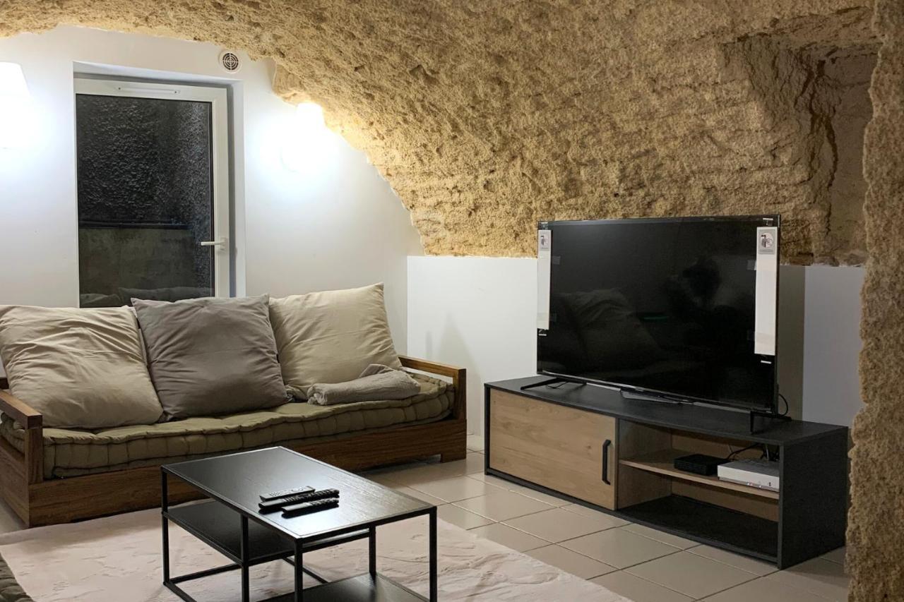 Charmant Studio Avec Terrasse Au Coeur De Nancy Bagian luar foto